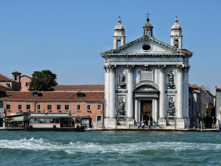 Veneza  Fondaco Dei Tedeschi pela DFS